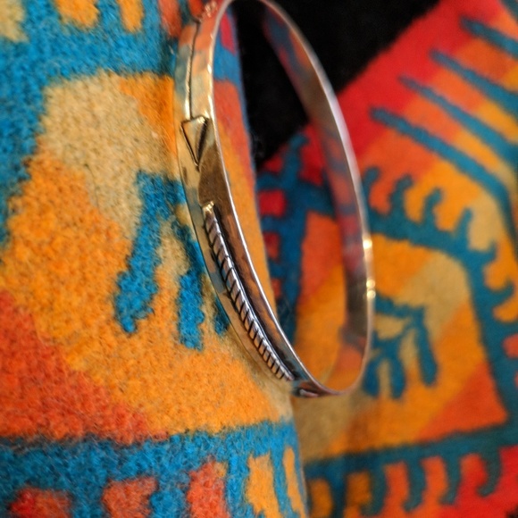 Silpada "Arrow Dynamic Bangle"925 NWT - Picture 2 of 5